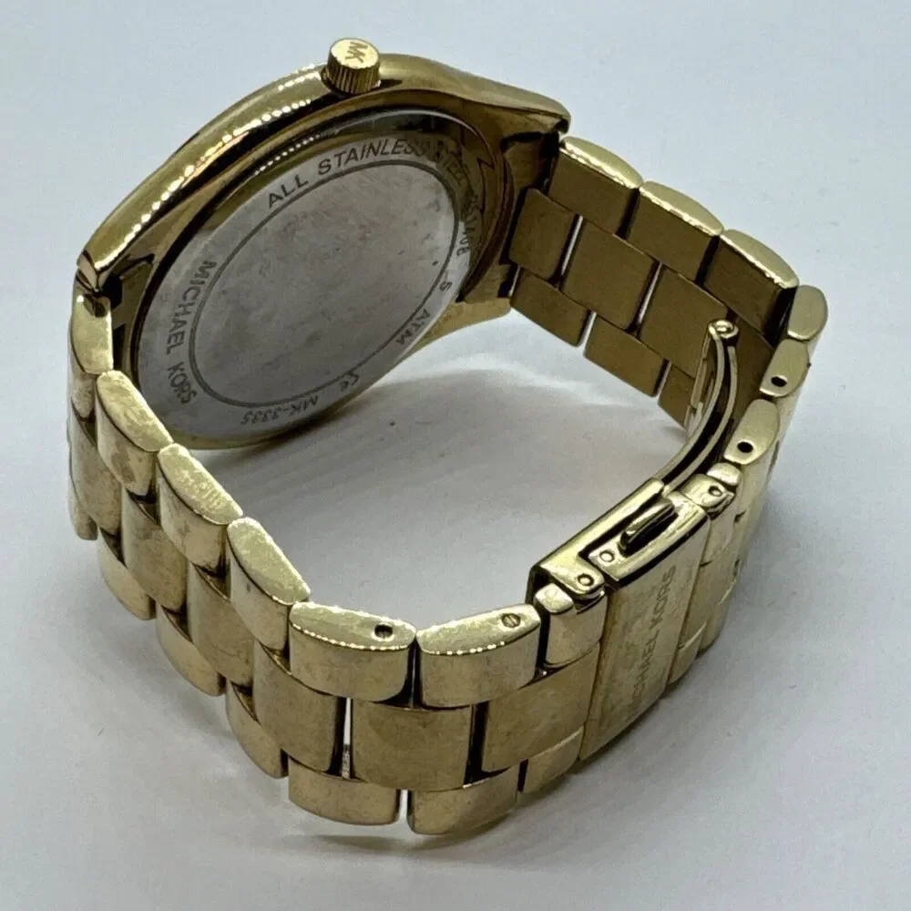 Michael Kors Slim Runway MK3335 Women's Gold Tone Analog Dial Wrist Watch JNA625